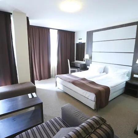 Zara Hotel 4*