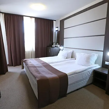 Zara Hotel 4*