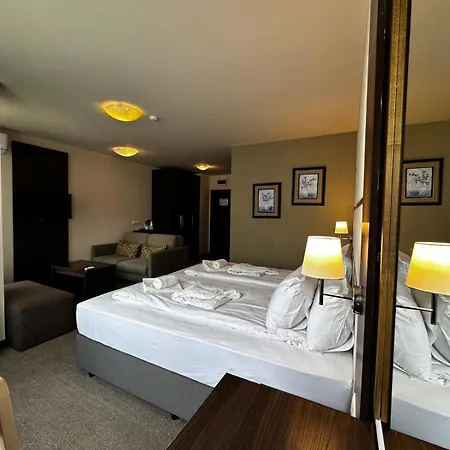 Szálloda Zara 4*